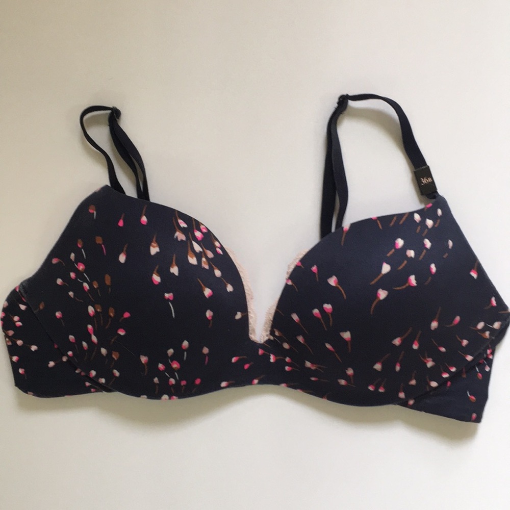 Victoria Secret bra